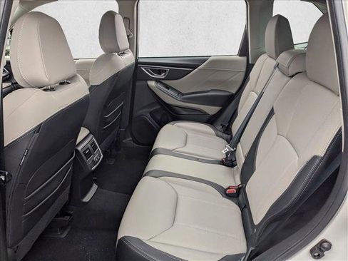 Certified 2023 Subaru Forester Limited image 18