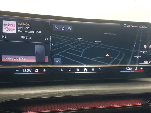 Used 2025 BMW 330i xDrive Sedan w/ M Sport Package image 31