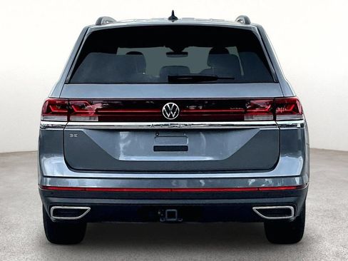 Used 2025 Volkswagen Atlas SE FWD image 5