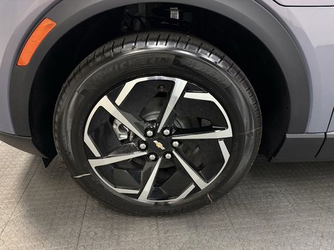 New 2026 Chevrolet Equinox EV LT w/ Comfort Package AWD/4WD image 10