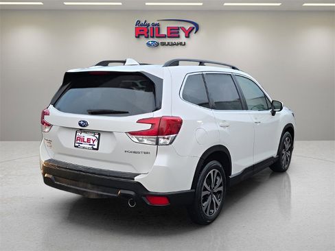 Used 2021 Subaru Forester Limited w/ Popular Package #3 image 5