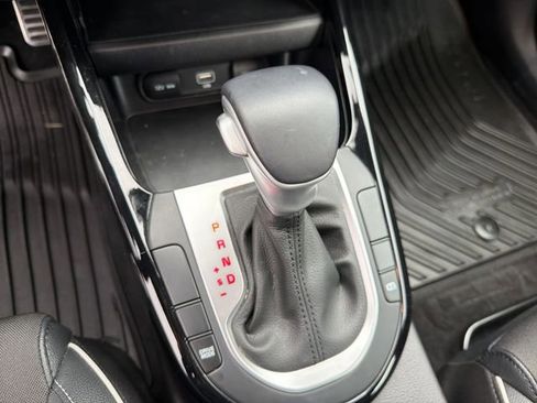 Used 2023 Kia Forte GT-Line image 22