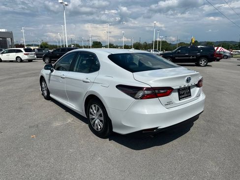 Used 2023 Toyota Camry LE FWD image 5