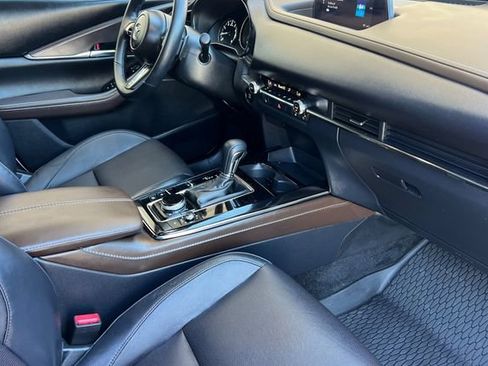 Certified 2025 MAZDA CX-30 AWD 2.5 S w/ Premium Package image 18