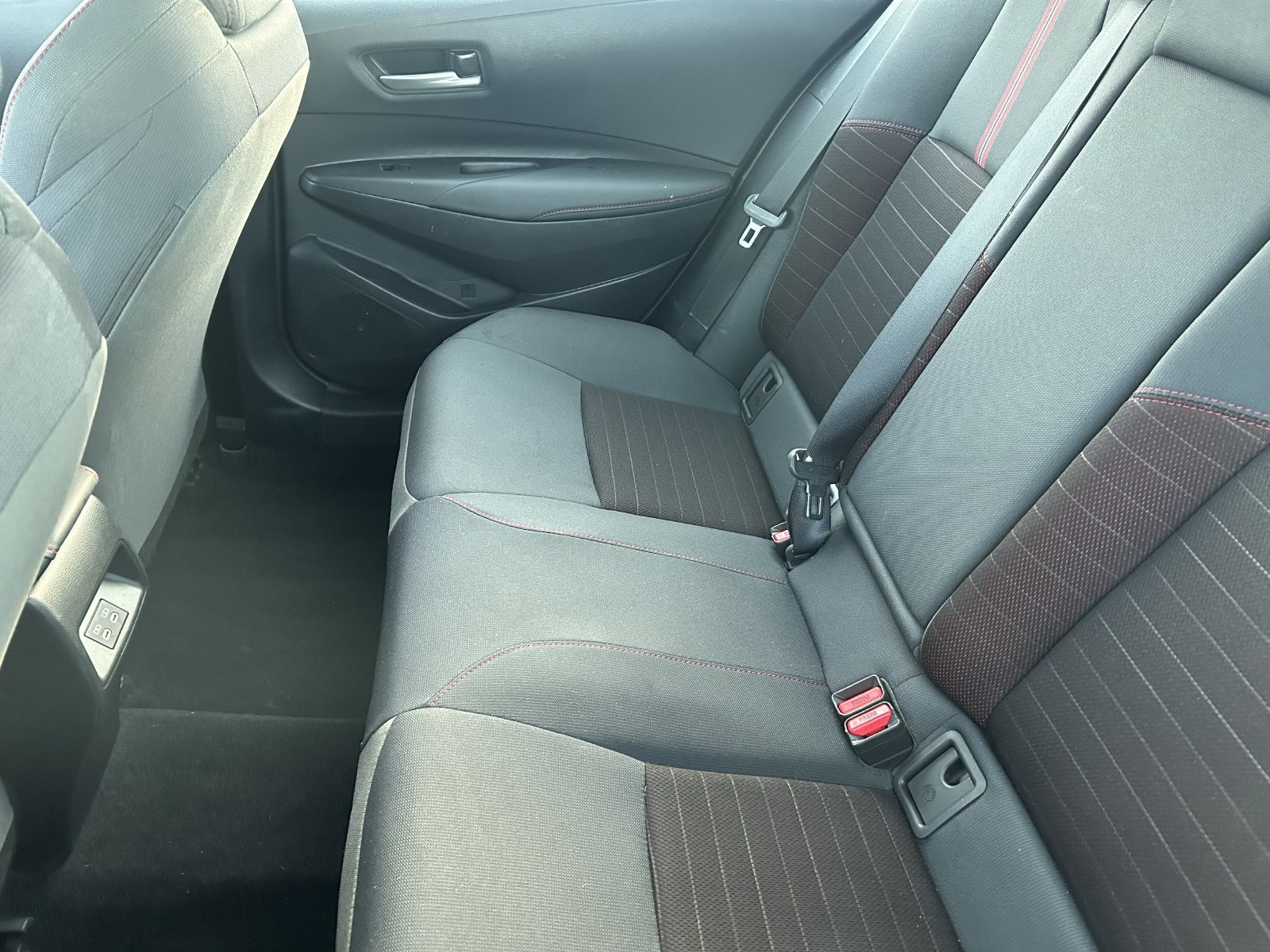 Used 2024 Toyota Corolla SE w/ SE Package AWD/4WD image 12