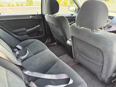 Used 2006 Honda Accord SE image 12