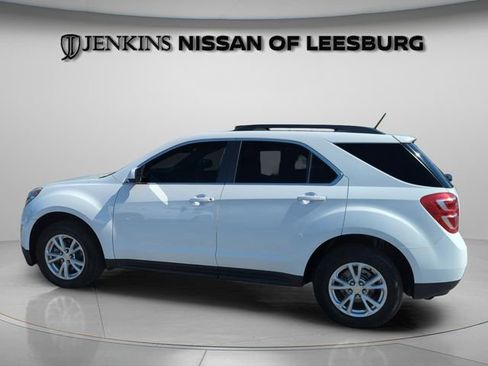 Used 2017 Chevrolet Equinox LT w/ Convenience Package image 10