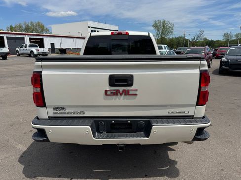 Used 2015 GMC Sierra 1500 Denali AWD/4WD image 4