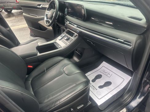 Used 2024 Hyundai Palisade Calligraphy image 14
