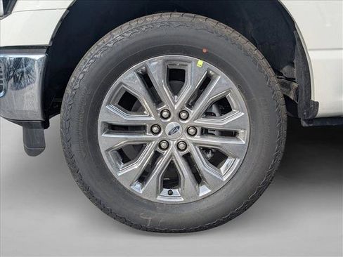 New 2025 Ford F150 Lariat w/ Equipment Group 502A High AWD/4WD image 9
