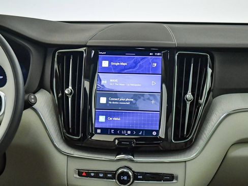 Certified 2025 Volvo XC60 T8 Plus w/ Protection Package Premier image 14