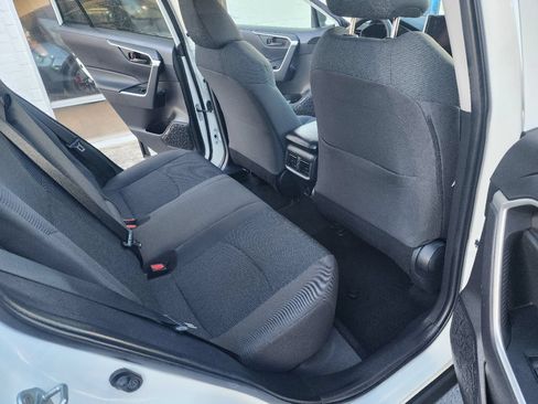 Used 2023 Toyota RAV4 LE FWD image 10