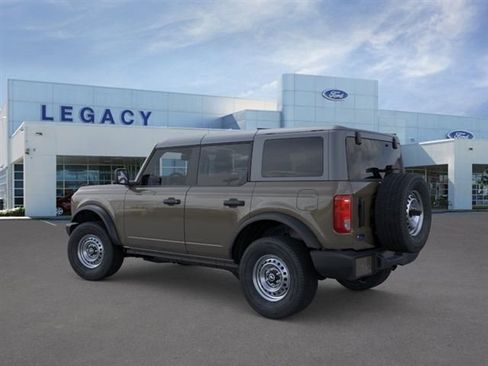 New 2025 Ford Bronco 4-Door AWD/4WD image 4