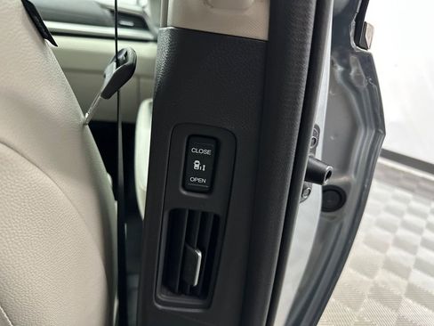 New 2026 Honda Odyssey EX-L image 18
