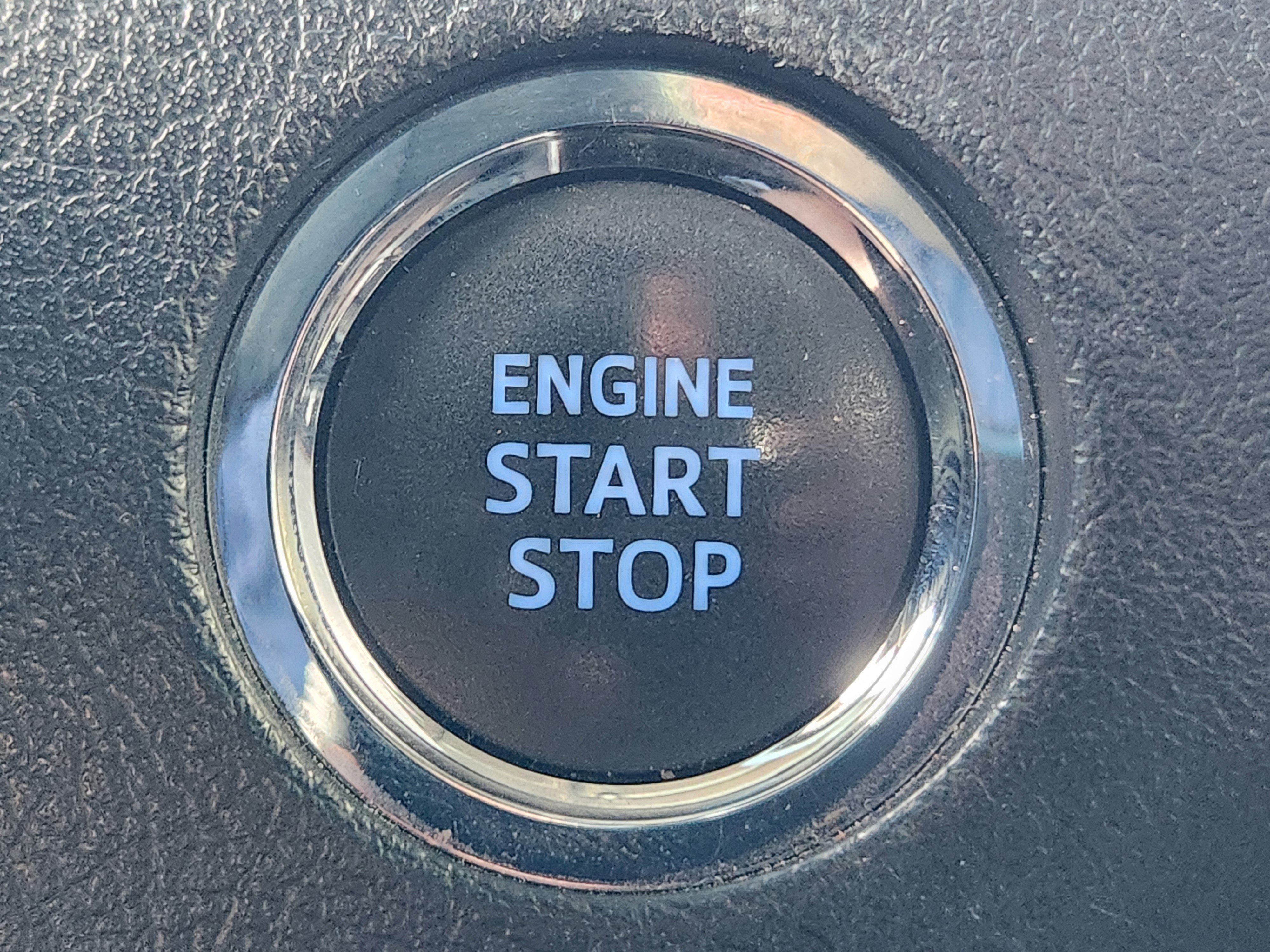 Used 2023 Toyota 4Runner SR5 AWD/4WD image 17