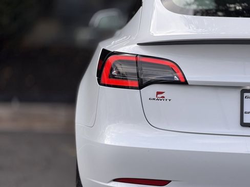 Used 2023 Tesla Model 3 Performance image 15