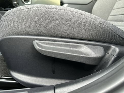 New 2025 Kia K4 EX image 14