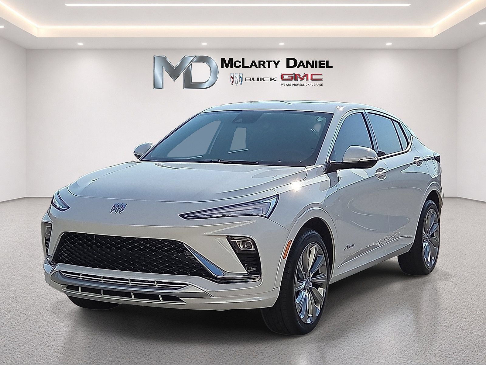 Used 2025 Buick Envista Avenir FWD image 3