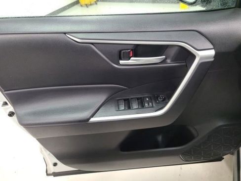 Certified 2024 Toyota RAV4 XLE AWD/4WD image 18