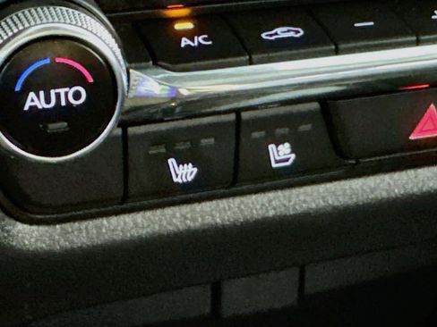 Used 2025 MAZDA CX-50 2.5 Hybrid w/ Premium Plus Pkg image 5