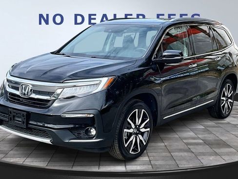 Used 2020 Honda Pilot Touring image 1
