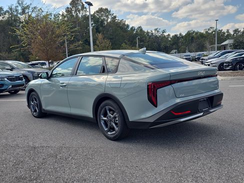 New 2025 Kia K4 LXS image 6