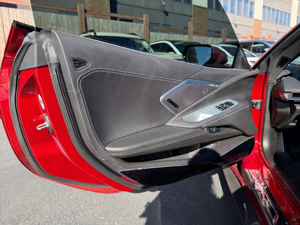 Used 2024 Chevrolet Corvette Stingray Preferred Cpe RWD image 20