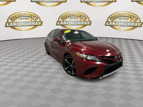 Used 2018 Toyota Camry XSE FWD image 5