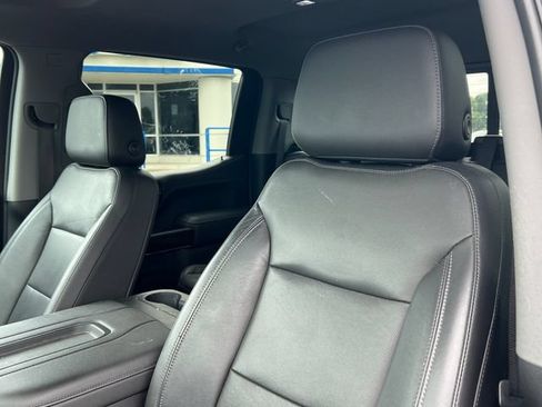 Used 2019 GMC Sierra 1500 SLT w/ SLT Premium Package AWD/4WD image 4
