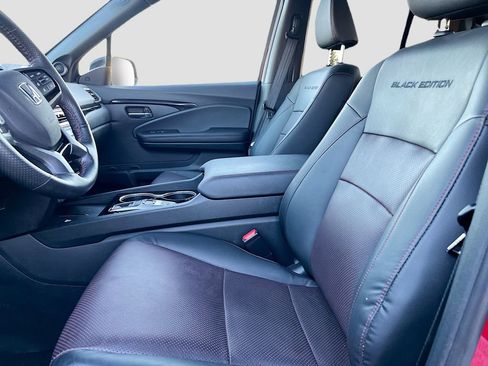 Used 2025 Honda Ridgeline Black Edition image 21