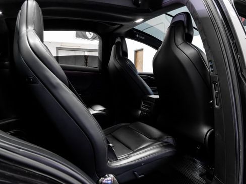 Used 2018 Tesla Model X P100D image 33