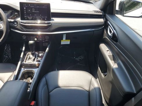 New 2025 Jeep Compass Limited w/ Sun & Sound Group image 19