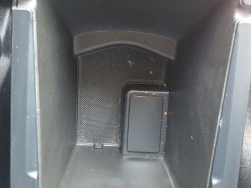 Used 2022 Ford Transit Connect XLT FWD image 36