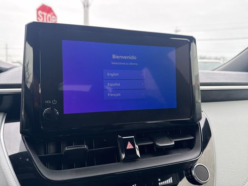 Used 2024 Toyota Corolla SE image 19