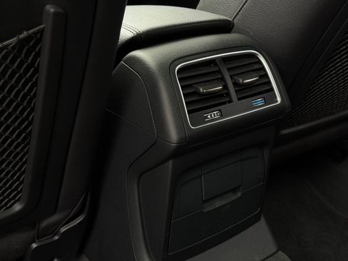 Used 2017 Audi Q5 2.0T Premium image 41