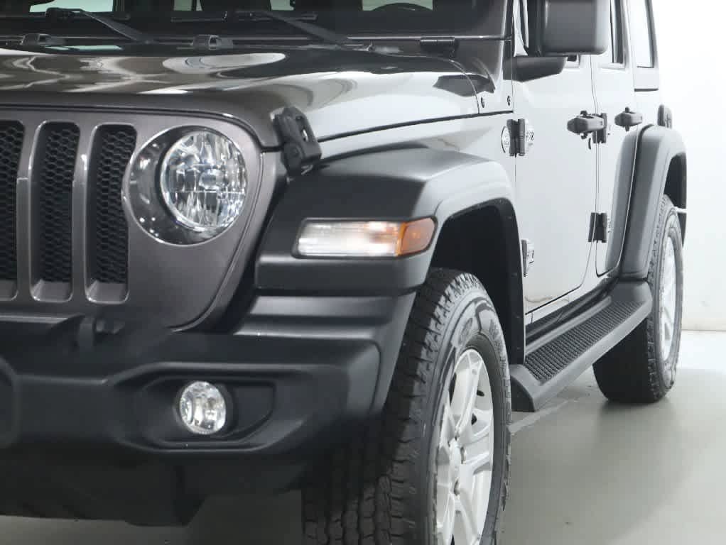 Used 2021 Jeep Wrangler Unlimited Sport AWD/4WD image 4