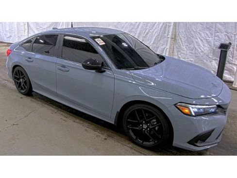Used 2024 Honda Civic Sport image 3