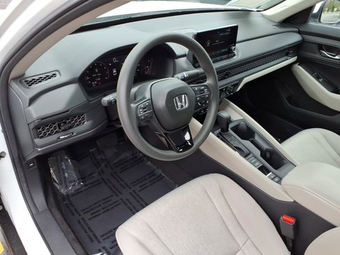 Certified 2024 Honda Accord LX image 15