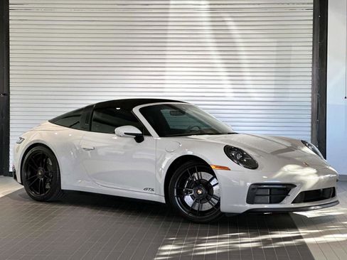 Certified 2023 Porsche 911 Targa 4 GTS AWD/4WD image 8
