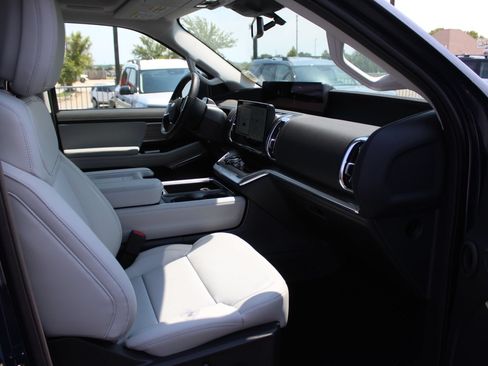 New 2027 Ford Expedition Max Platinum AWD/4WD image 12