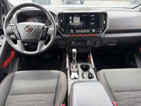 Certified 2025 Nissan Frontier PRO-4X w/ Pro Convenience Package AWD/4WD image 15