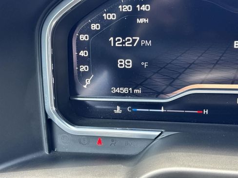 Used 2024 GMC Sierra 2500 AT4 w/ AT4 Premium Plus Package image 17