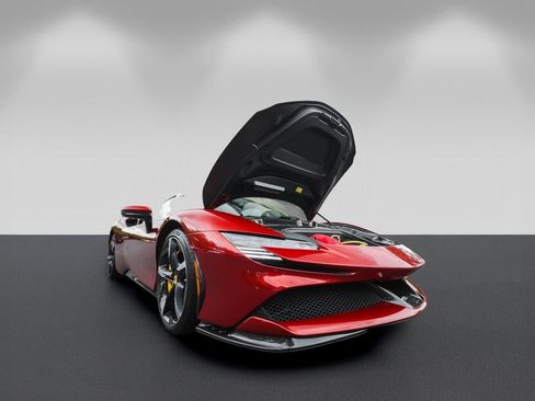 Certified 2022 Ferrari SF90 Stradale AWD/4WD image 27
