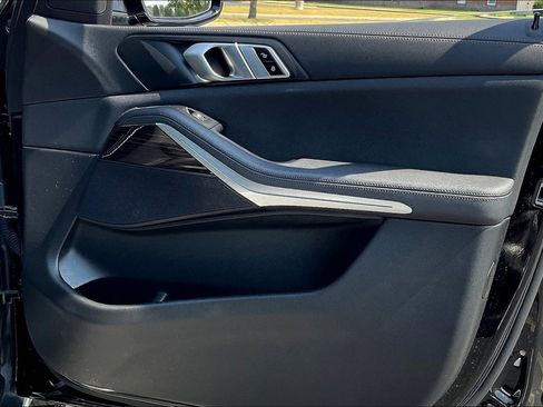 Used 2020 BMW X5 sDrive40i w/ Convenience Package image 17