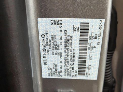 Used 2025 Lincoln Nautilus Reserve AWD/4WD image 22