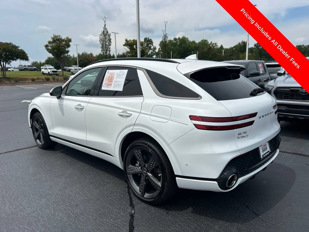 Used 2022 Genesis GV70 3.5T Sport w/ Sport Prestige Package AWD/4WD image 22