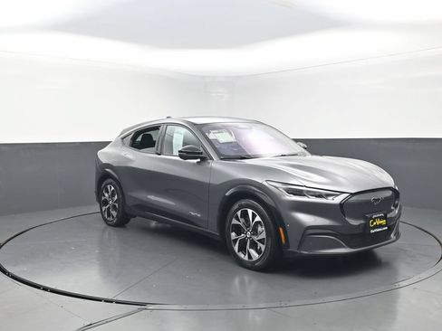 Used 2021 Ford Mustang Mach-E Premium AWD/4WD image 9