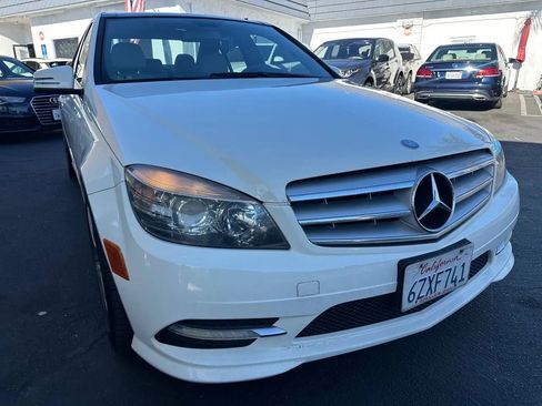 Used 2011 Mercedes-Benz C 300 Sedan image 9