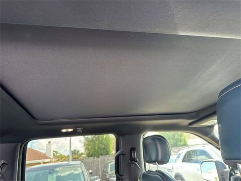 Used 2018 Ford F150 Limited w/ Trailer Tow Package image 12