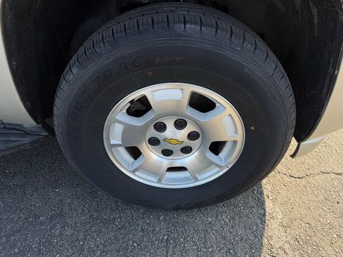 Used 2013 Chevrolet Tahoe LS image 8